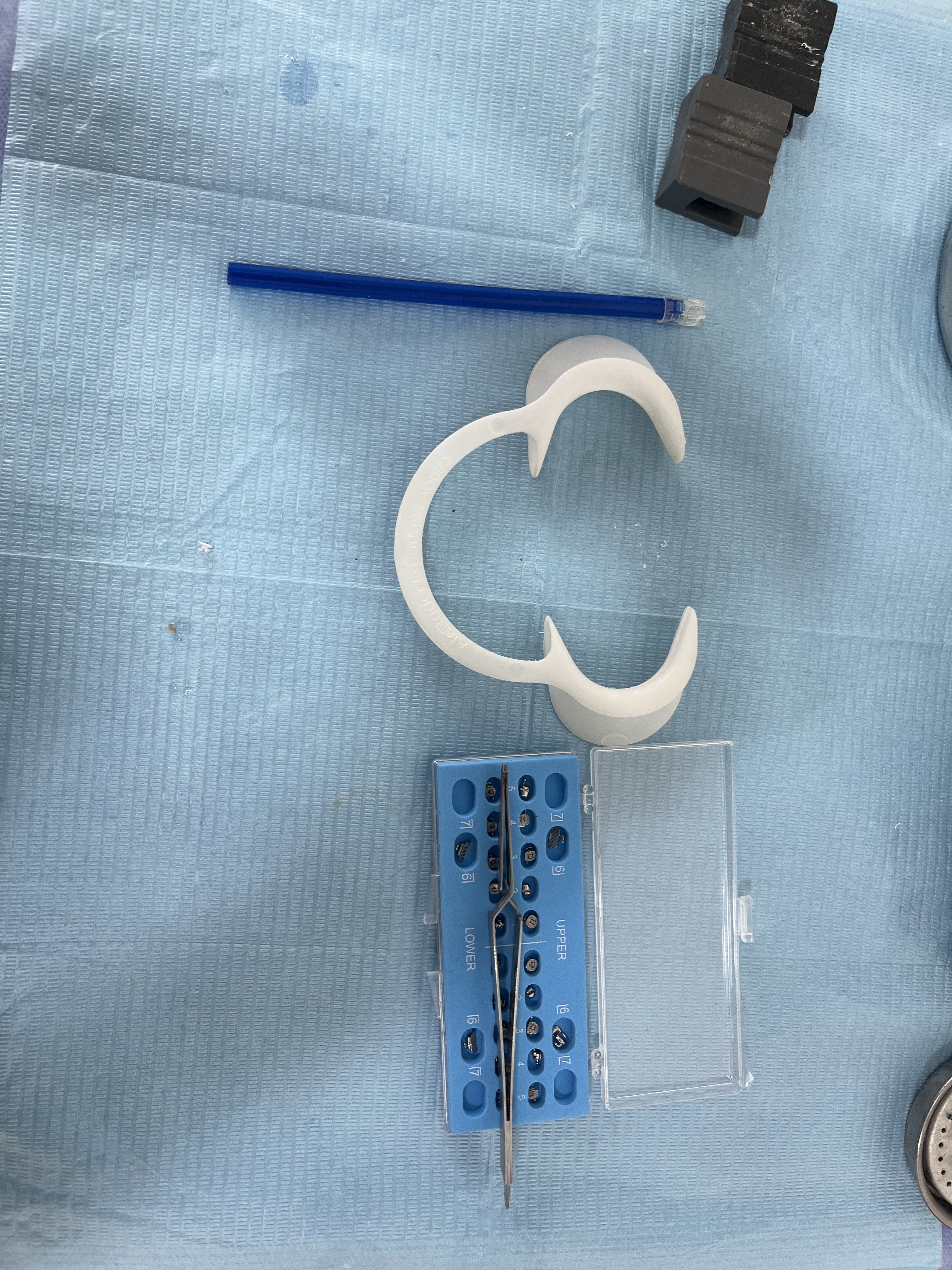 Instrumental odontológico profesional
